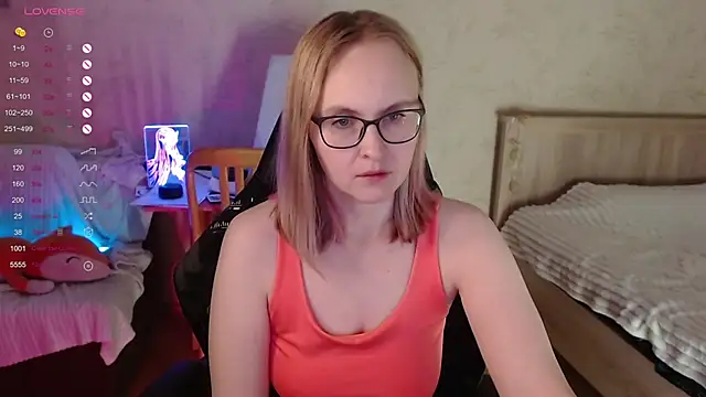 Snapshot of Agatha_Mott chatting on November 9, 2025, 3:05 am Agatha Mott online show from November 9, 2025, 3:05 am