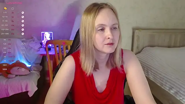 Snapshot of Agatha_Mott chatting on November 14, 2025, 3:05 am Agatha Mott online show from November 14, 2025, 3:05 am