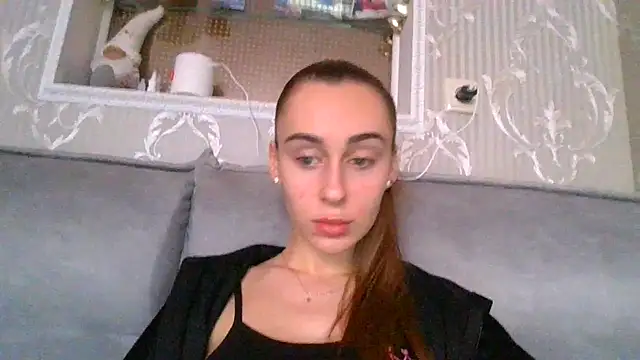 Snapshot of Barbie_Giirls_ chatting on February 21, 2025, 9:13 am Barbie Giirls online show from February 21, 2025, 9:13 am