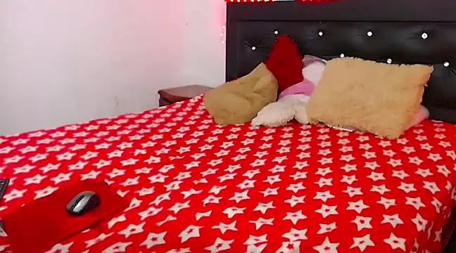 Catalinehot latin online show from February 2, 2025, 1:12 am