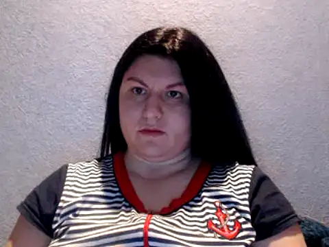 Snapshot of KiraSwee chatting on March 16, 2025, 6:01 pm KiraSwee online show from March 16, 2025, 6:01 pm