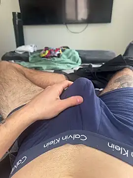 Snapshot of Bicho13132 chatting on February 18, 2026, 5:09 pm Bicho13132 online show from February 18, 2026, 5:09 pm