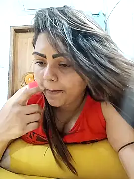 Snapshot of blue-berry07 chatting on April 27, 2026, 3:54 pm blue-berry07 online show from April 27, 2026, 3:54 pm