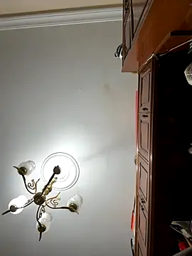 Snapshot of yeiyei_oficial chatting on October 19, 2025, 9:43 am yeiyei oficial online show from October 19, 2025, 9:43 am