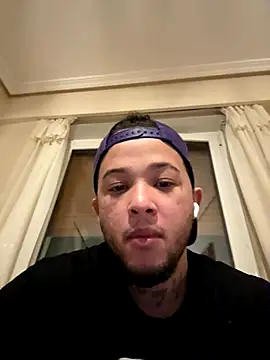 Snapshot of yeiyei_oficial chatting on November 27, 2025, 5:59 pm yeiyei oficial online show from November 27, 2025, 5:59 pm