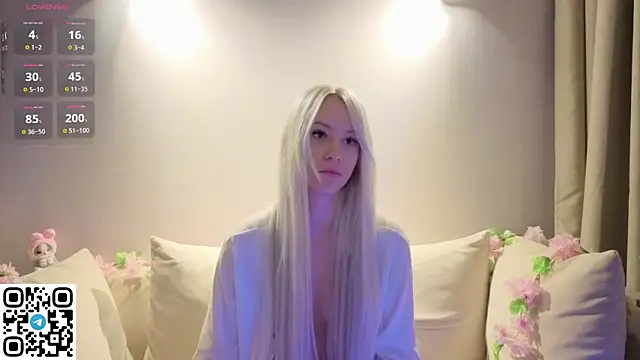 Anadeyaaa online show from December 15, 2025, 1:10 am