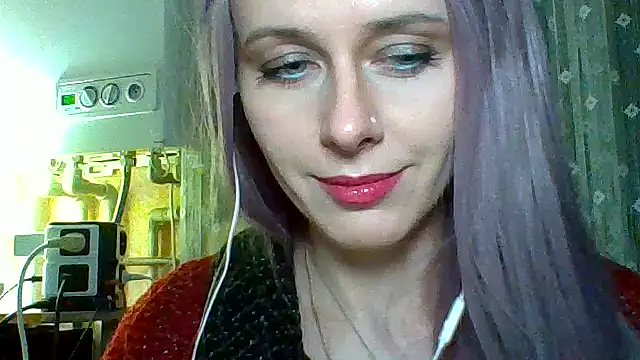 Snapshot of LuminousLady chatting on February 27, 2025, 8:20 pm LuminousLady online show from February 27, 2025, 8:20 pm