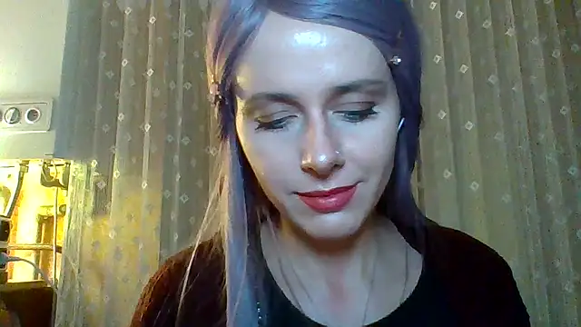 Snapshot of LuminousLady chatting on March 5, 2025, 12:27 am LuminousLady online show from March 5, 2025, 12:27 am