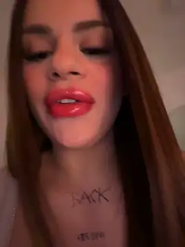 Snapshot of mrsbellanova chatting on February 17, 2026, 8:37 pm mrsbellanova online show from February 17, 2026, 8:37 pm