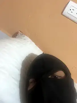 tunenarica22 online show from December 15, 2025, 3:00 am