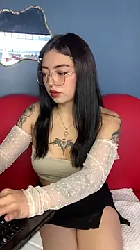 Snapshot of Valu_euphoria chatting on November 10, 2025, 7:57 pm Valu euphoria online show from November 10, 2025, 7:57 pm