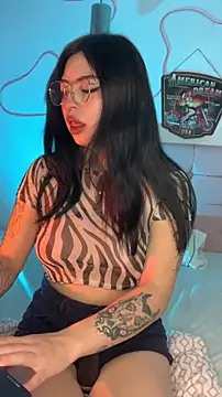 Snapshot of Valu_euphoria chatting on November 16, 2025, 4:12 pm Valu euphoria online show from November 16, 2025, 4:12 pm