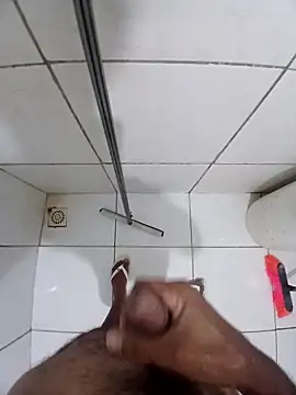 Snapshot of ery03 chatting on February 9, 2026, 8:02 pm ery03 online show from February 9, 2026, 8:02 pm