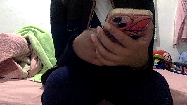 Snapshot of sharonlopez9611 chatting on February 5, 2026, 3:00 am sharonlopez9611 online show from February 5, 2026, 3:00 am