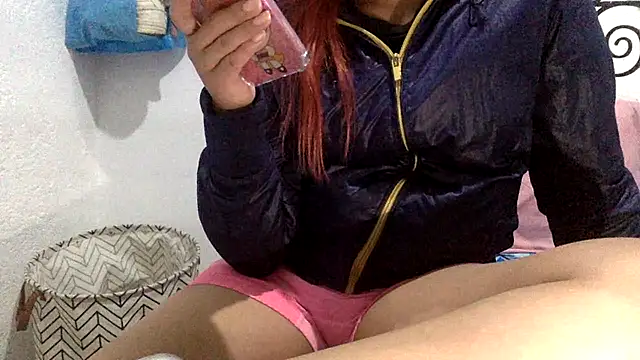 Snapshot of sharonlopez9611 chatting on February 8, 2026, 3:21 am sharonlopez9611 online show from February 8, 2026, 3:21 am