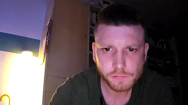 Snapshot of Foxtrott_242 chatting on November 27, 2025, 2:35 am Foxtrott 242 online show from November 27, 2025, 2:35 am