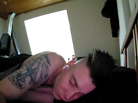 Snapshot of Foxtrott_242 chatting on February 15, 2026, 2:03 pm Foxtrott 242 online show from February 15, 2026, 2:03 pm