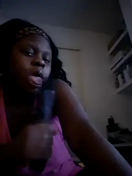 CocoaDoll22 online show from November 11, 2025, 12:16 pm