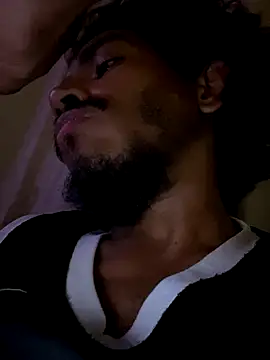 Mineirinho043 online show from November 30, 2025, 12:58 am