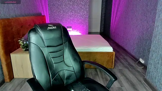 Mimi Webb online show from February 11, 2025, 12:37 pm