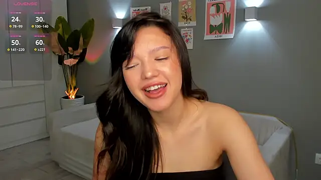 RikoAsada online show from November 15, 2025, 7:05 am