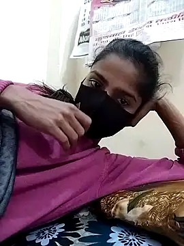 Snapshot of fuungirl38 chatting on February 25, 2025, 12:24 pm fuungirl38 online show from February 25, 2025, 12:24 pm
