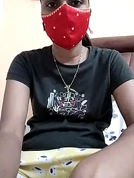 fuungirl38 online show from October 19, 2025, 5:57 pm