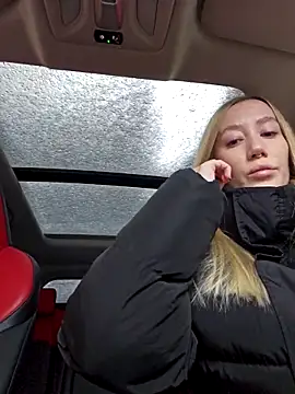 Snapshot of Pussy_Drive03 chatting on November 6, 2025, 3:51 am Pussy Drive03 online show from November 6, 2025, 3:51 am