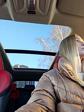 Snapshot of Pussy_Drive03 chatting on November 17, 2025, 3:23 am Pussy Drive03 online show from November 17, 2025, 3:23 am