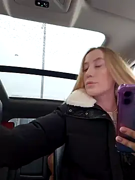 Snapshot of Pussy_Drive03 chatting on December 4, 2025, 4:00 am Pussy Drive03 online show from December 4, 2025, 4:00 am