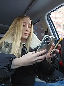 Snapshot of Pussy_Drive03 chatting on February 25, 2026, 5:28 am Pussy Drive03 online show from February 25, 2026, 5:28 am