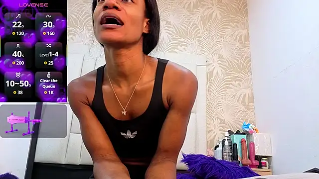 dafnnelewis online show from March 9, 2026, 11:36 am