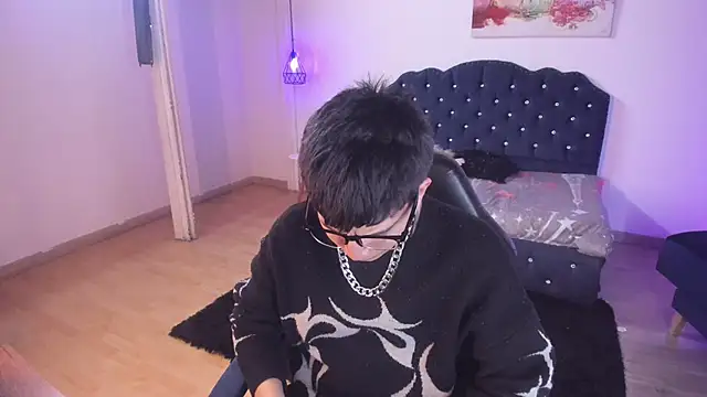 Snapshot of Golden-Boyy chatting on September 19, 2025, 3:19 am Golden-Boyy online show from September 19, 2025, 3:19 am
