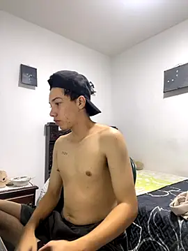 Snapshot of Gadiel_Sex chatting on October 9, 2025, 6:39 pm Gadiel Sex online show from October 9, 2025, 6:39 pm