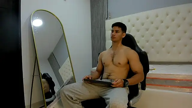 ANDRES STUD online show from March 21, 2026, 4:17 am