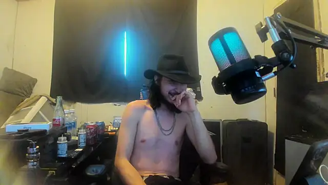 nuttyking2022 online show from February 7, 2025, 9:26 pm