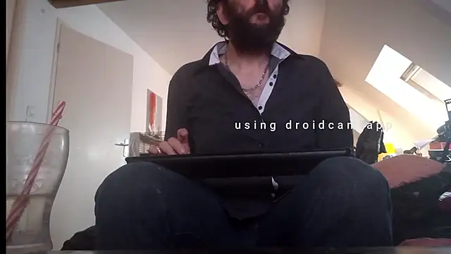 Mastersanges online show from May 16, 2026, 5:01 pm