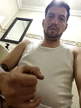 reyarturs13 online show from February 6, 2025, 3:27 am