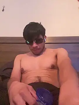 Snapshot of Latinangel7 chatting on October 9, 2025, 1:14 am Latinangel7 online show from October 9, 2025, 1:14 am