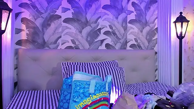 Sami Evanns online show from October 19, 2025, 3:18 am