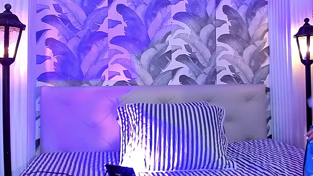 Sami Evanns online show from October 24, 2025, 3:14 am