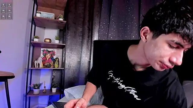 NovaaWheler online show from October 29, 2025, 1:57 pm