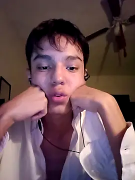 Snapshot of ChavoOT chatting on February 28, 2025, 2:42 am ChavoOT online show from February 28, 2025, 2:42 am