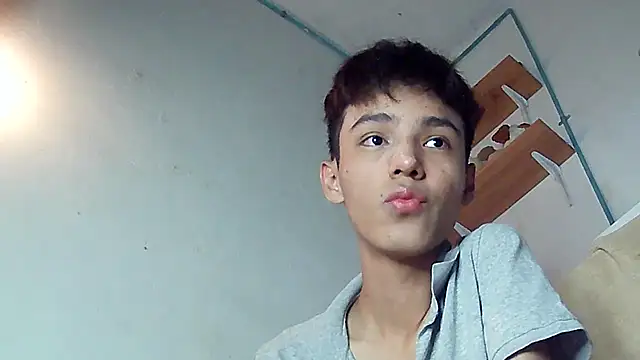 Snapshot of ChavoOT chatting on March 23, 2025, 1:20 am ChavoOT online show from March 23, 2025, 1:20 am