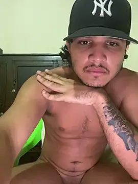 daniel6916 online show from February 13, 2025, 7:45 am