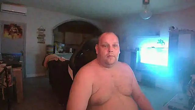 Snapshot of Hotfire-112 chatting on March 26, 2026, 10:26 pm Hotfire-112 online show from March 26, 2026, 10:26 pm