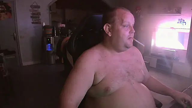 Snapshot of Hotfire-112 chatting on March 28, 2026, 11:15 pm Hotfire-112 online show from March 28, 2026, 11:15 pm