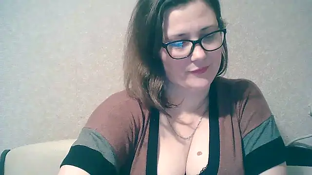 MerryLaCherry online show from February 5, 2025, 1:37 am