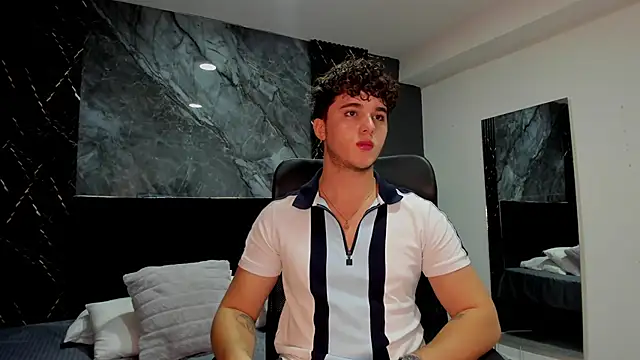 Snapshot of ErosGeorgiou chatting on March 15, 2025, 12:02 pm ErosGeorgiou online show from March 15, 2025, 12:02 pm