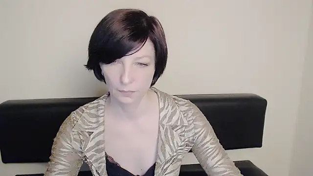 Snapshot of _AngeliaFlow_ chatting on February 8, 2025, 7:15 am AngeliaFlow online show from February 8, 2025, 7:15 am